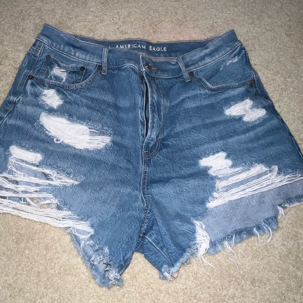 American Eagle Outfitters distressed jean shorts